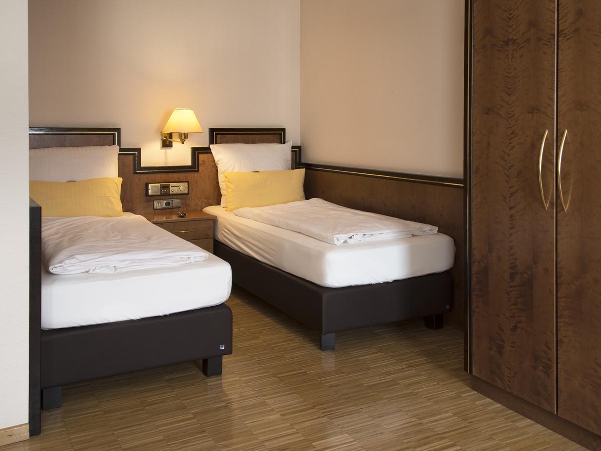 Posthaus Hotel Residenz Кронберґ-ім-Таунус Екстер'єр фото